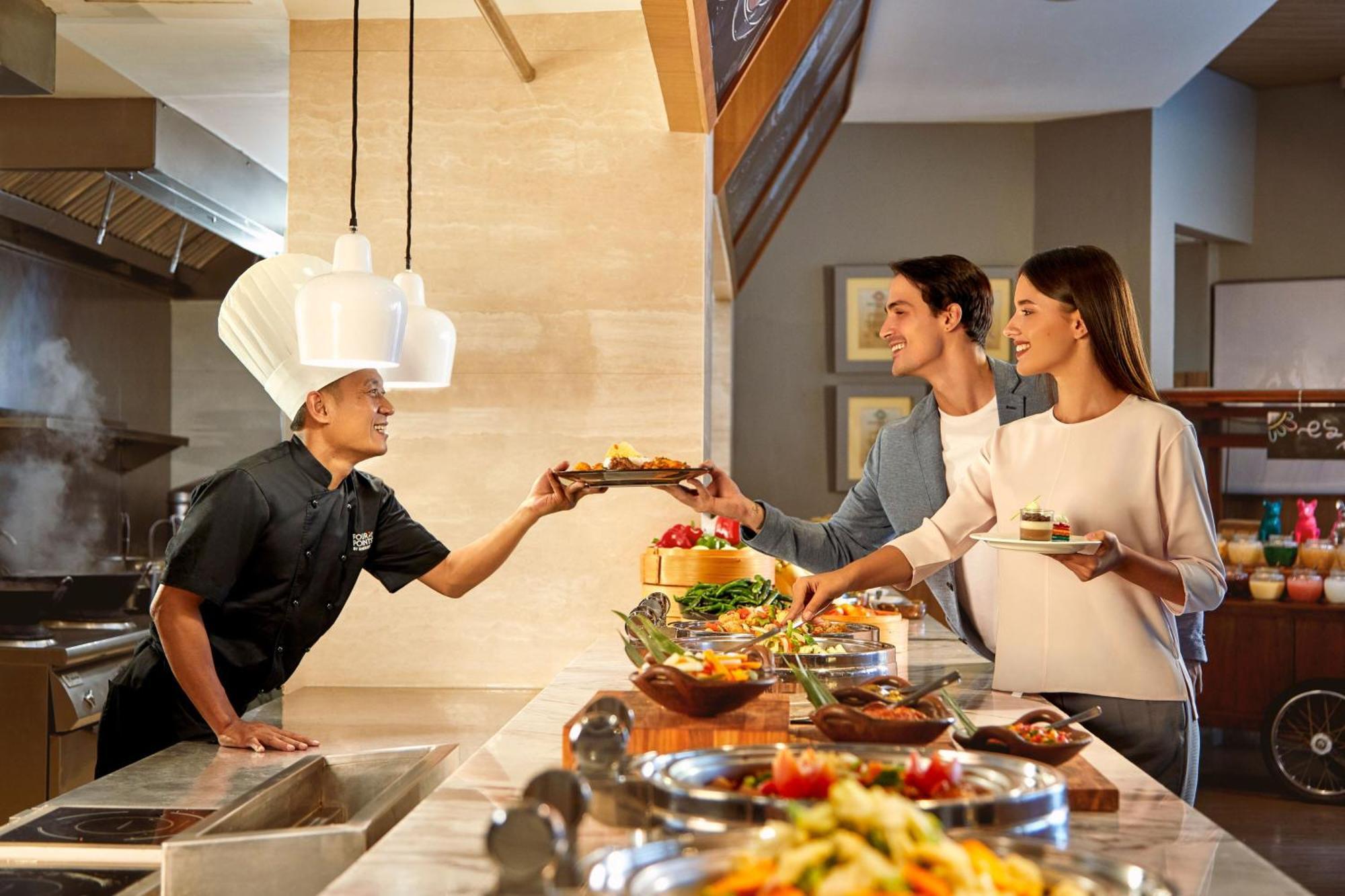 Four Points By Sheraton Surabaya, Tunjungan Plaza Εξωτερικό φωτογραφία