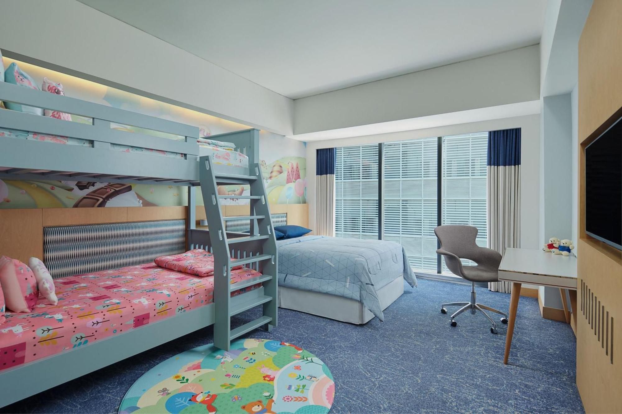 Four Points By Sheraton Surabaya, Tunjungan Plaza Εξωτερικό φωτογραφία